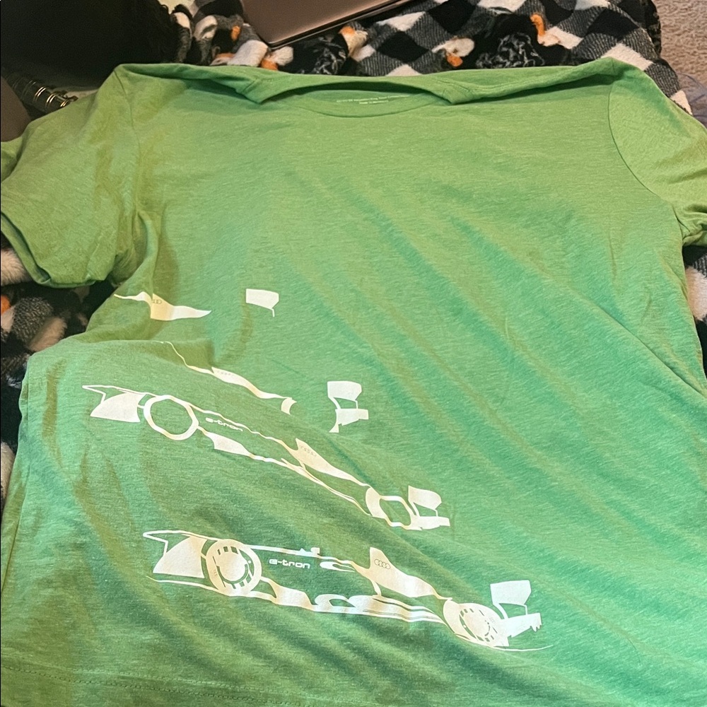 B50 Audi Graphic SS Tee; Men’s Large